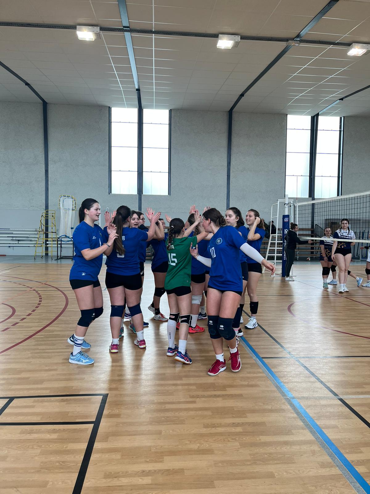 M18 filles 2 CMVB