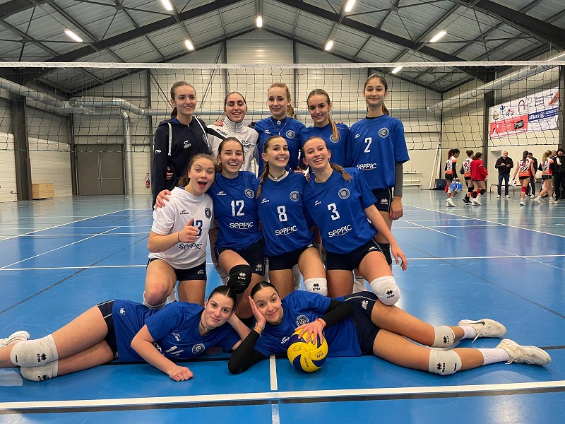 M18 filles 1 CMVB victoire