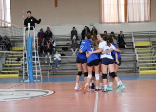 M18 filles 2 CMVB